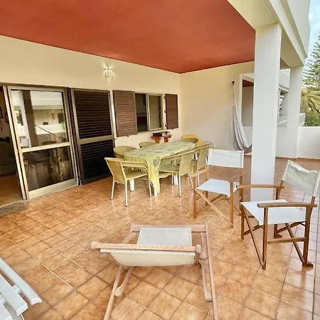 Dona Ana, 148 Apartment