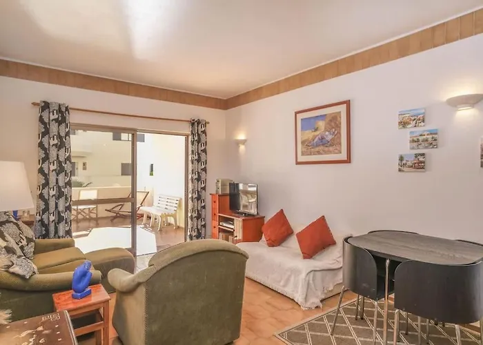 Dona Ana, 148 아파트 라고스